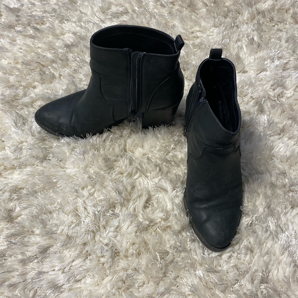 Express Black Heeled Boots